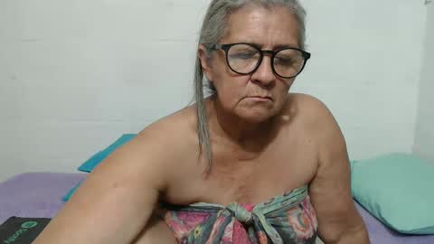 candy online show from September 22, 11:03 pm