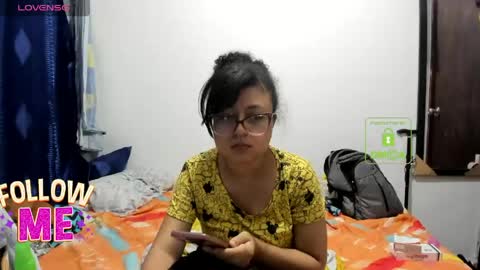 candy_val online show from May 16, 6:27 am