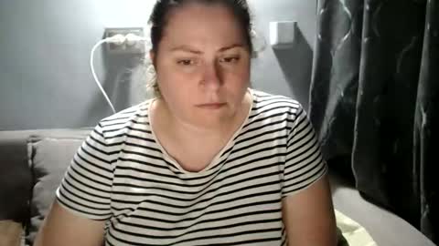 Laura online show from September 17, 7:12 pm