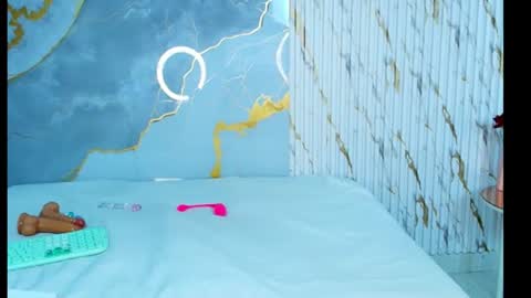 Candy online show from July 1, 11:37 pm
