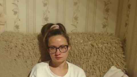 say meow and send tip  online show from September 16, 8:55 am