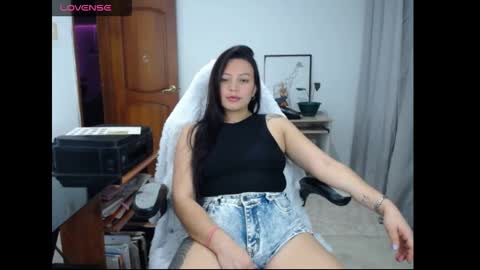 lizeth. online show from October 29, 4:50 am