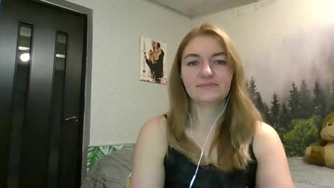 Daisy online show from January 8, 11:09 pm