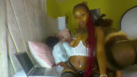 candyspicee online show from September 9, 5:46 pm