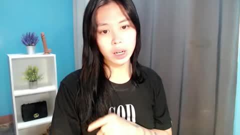 CALL ME SAM online show from April 17, 3:08 am