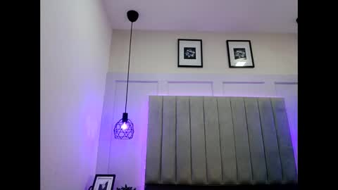 candyyvega online show from April 4, 4:33 am