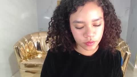 canela_s1 online show from October 30, 8:21 pm