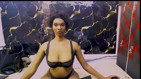 caramelminxx_ online show from June 19, 8:07 am