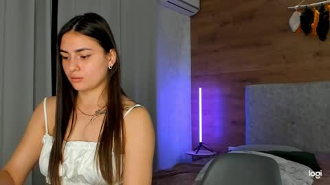 caressyourself online show from February 2, 6:31 pm