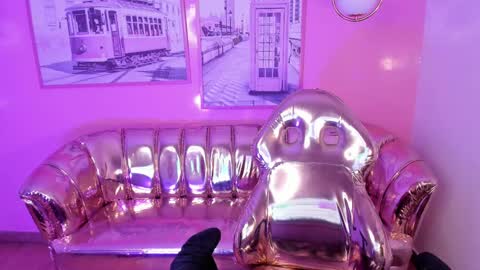 CARLYE   online show from January 17, 3:45 am