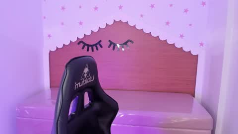 CARLYE   online show from September 16, 2:52 am