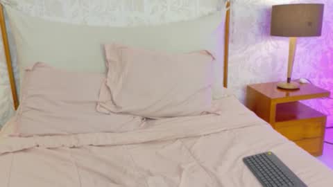 Carline  online show from February 19, 2:27 pm