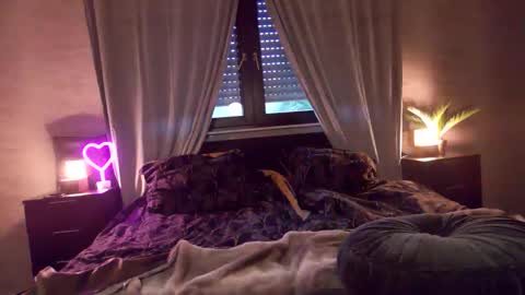 Luci online show from October 20, 6:38 am