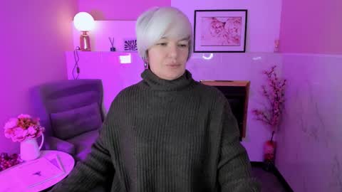 Carmen online show from February 3, 9:07 pm