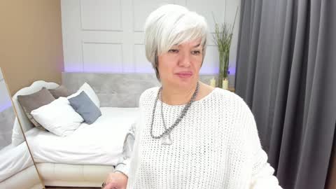 Carmen online show from December 9, 6:55 am