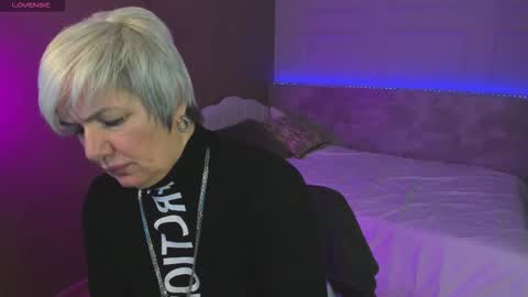 Carmen online show from October 20, 9:51 pm