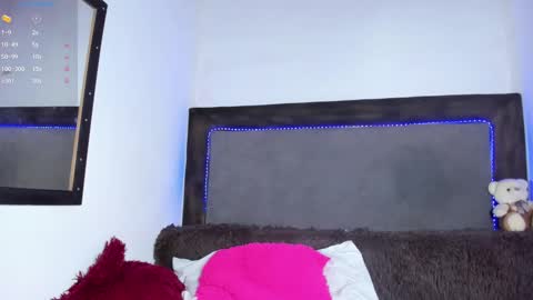 karol online show from February 5, 12:10 am