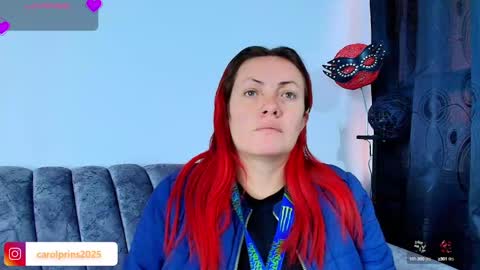 Carolinhe  online show from September 29, 7:30 pm