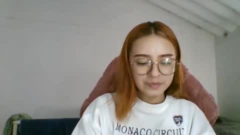 carolinnapinkman online show from May 9, 8:44 pm