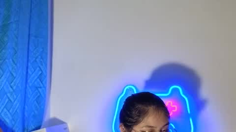 Caroll online show from December 14, 8:45 am