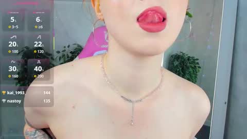 Anna online show from December 15, 9:36 am