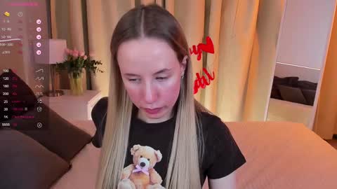 Cassie online show from February 16, 8:44 pm