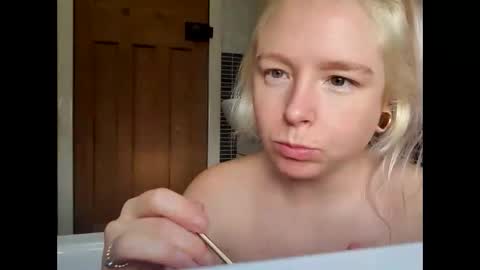 Cassie online show from February 23, 8:36 am