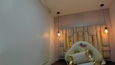 Cataleya online show from October 30, 11:22 am