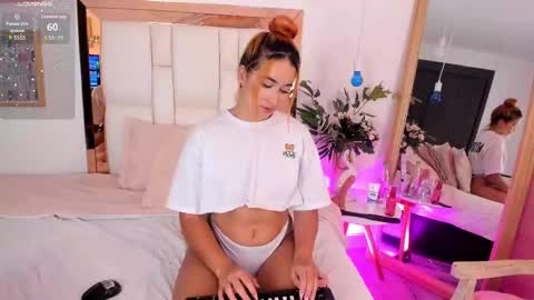 Cataleya Admas online show from September 30, 2:22 pm