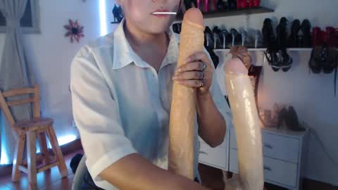 Catalina bruce2 online show from January 18, 4:37 am