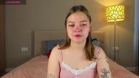 Pat online show from September 25, 8:57 am