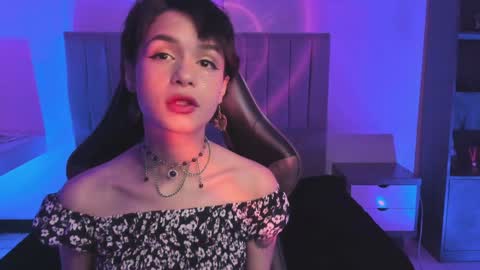 Cat  online show from January 13, 8:48 pm