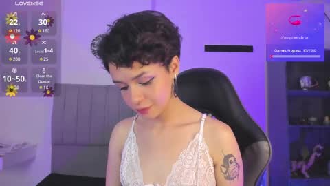 Cat  online show from February 27, 9:47 pm