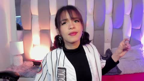 Cat  online show from December 19, 11:50 am