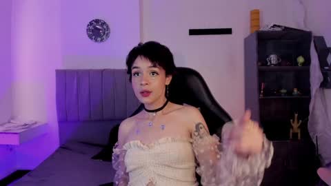 Cat  online show from January 23, 9:07 pm