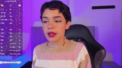 Cat  online show from February 8, 9:04 pm