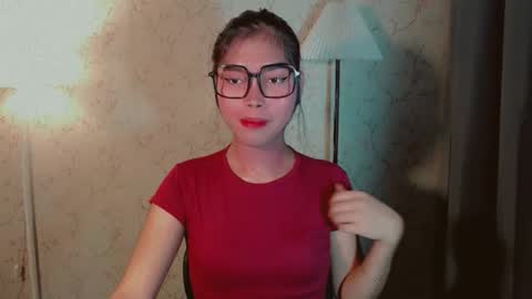 catherine_365 online show from October 19, 7:38 pm