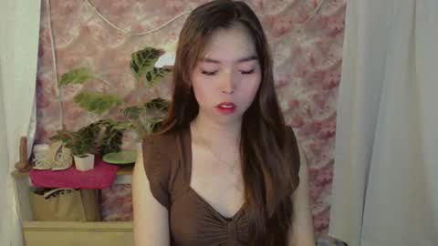 catherine_365 online show from May 25, 2:54 am