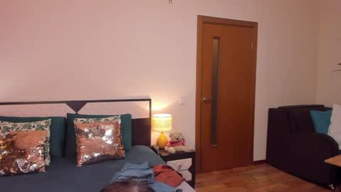 Catrin online show from March 25, 6:38 am