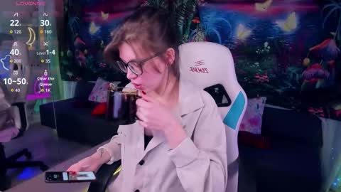 cathybarnes online show from November 29, 7:34 am