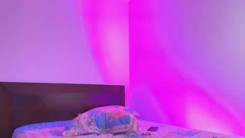 Psycatt online show from April 13, 8:04 am