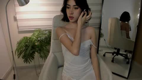 Caty  online show from March 17, 11:09 pm