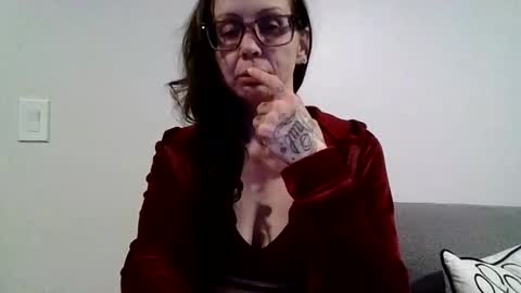 cautious online show from December 5, 5:07 am