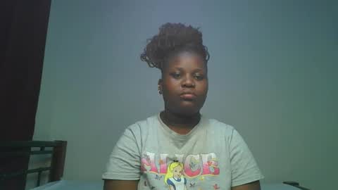 ceepretty25 online show from March 29, 9:30 am