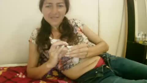 celeste198694 online show from January 17, 6:37 pm