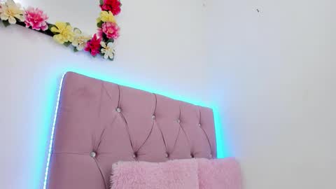 Celeste - Derek online show from September 16, 8:28 pm