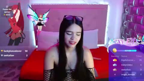 celestemayerr online show from July 11, 10:54 pm