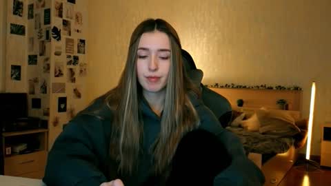 my name is Eva online show from January 31, 7:45 pm