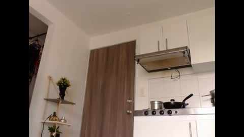 Chanel M. online show from February 22, 10:15 pm