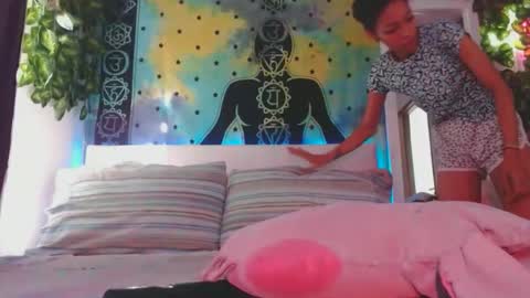 Chanel M. online show from March 1, 1:55 pm